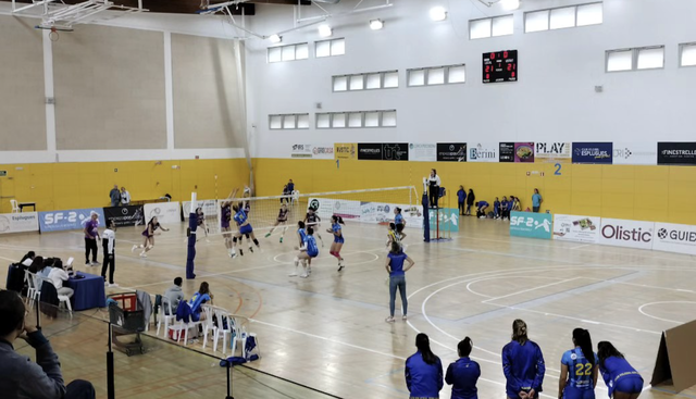 ESPORTS (VOLEIBOL, SUPERLLIGA 2 FEMENINA): Nova derrota espluguina