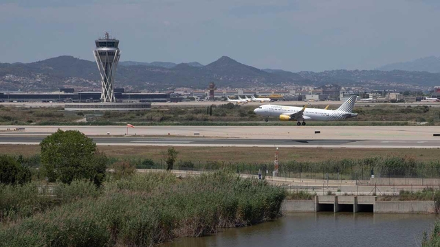 SOCIETAT: L'Aeroport Josep Tarradellas Barcelona-El Prat operarà 4.206 vols entre aquest dijous 28 de desembre i l'1 de gener de 2024