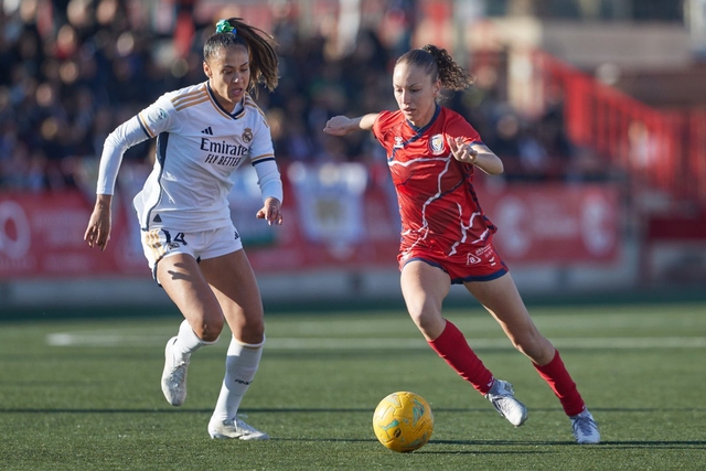 ESPORTS (FUTBOL FEMENÍ, PRIMERA DIVISIÓ): La falta d’encert passa factura al Levante Las Planas