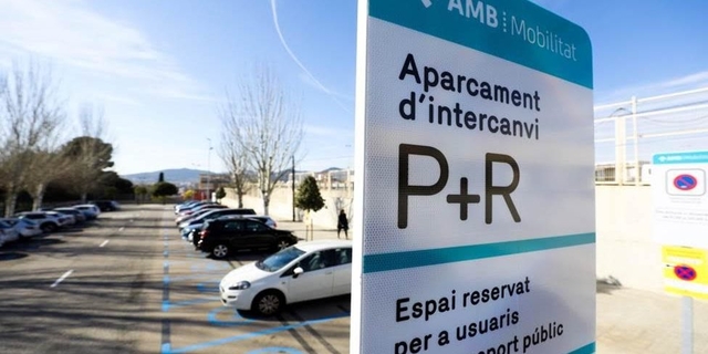 Retard en la construcció de noves places de Park & Ride
