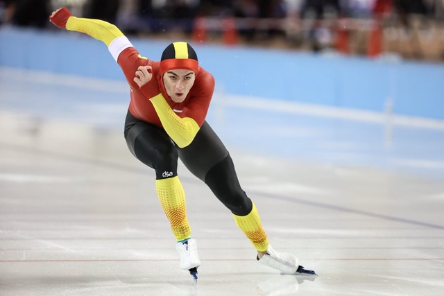 ESPORTS (PATINATGE DE VELOCITAT SOBRE GEL): Els pratencs Nil Llop i Luisa González, lluny de les medalles a l’Europeu