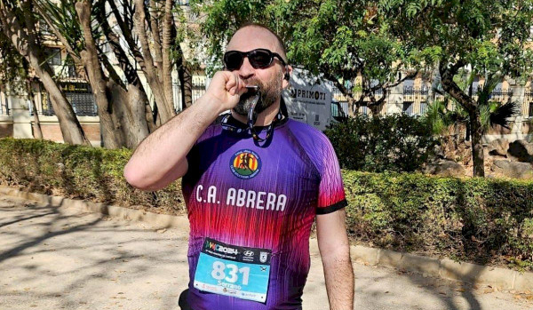 Antonio Serrano pertenya al Club Atletisme Abrera