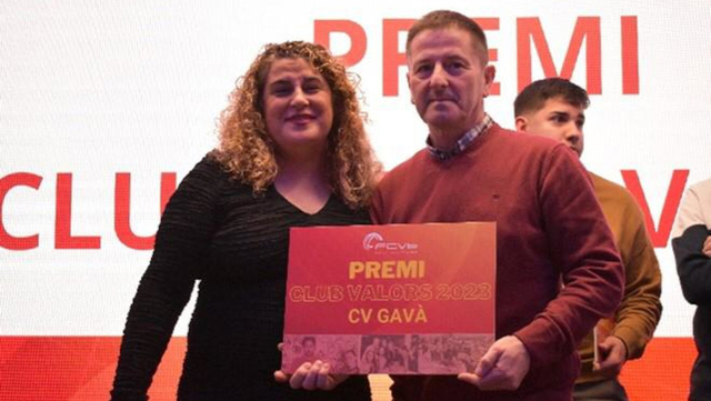 Reconeixement a la tasca solidària del Club Voleibol Gavà