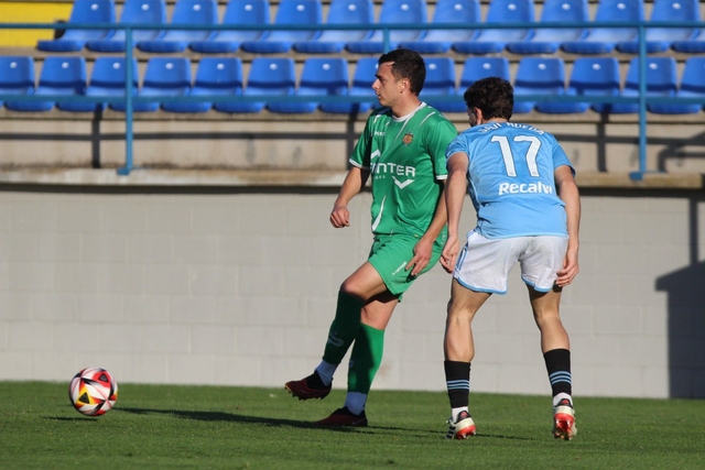 ESPORTS (FUTBOL, PRIMERA RFEF): El Cornellà torna a guanyar amb remuntada