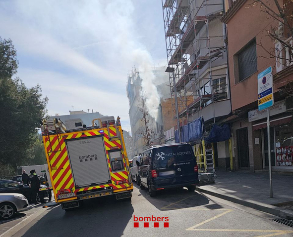 SUCCESSOS: Crema una primera planta d’una casa de Sant Boi de Llobregat