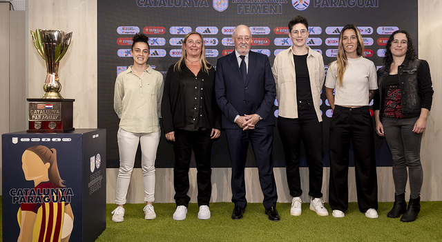 Es presenta el partit internacional Catalunya-Paraguai de futbol femení