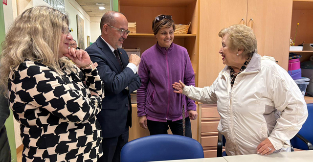Campuzano visita el Centre Alois de Cornellà de Llobregat