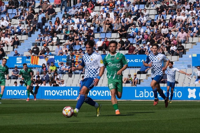 ESPORTS (FUTBOL, PRIMERA RFEF): S’agreuja la situació a la classificació del Cornellà