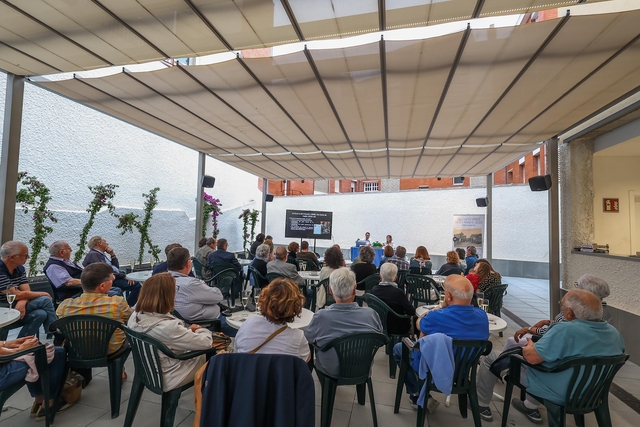 CULTURA: Els Capvespres de Ca n’Amat repassen la història de Viladecans de fa 50 anys