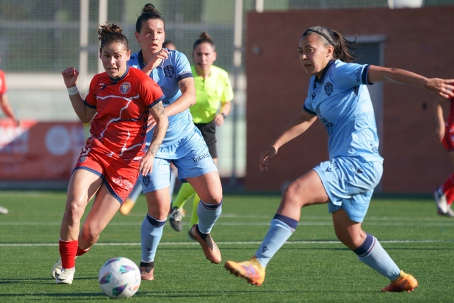 ESPORTS (FUTBOL FEMENÍ, PRIMERA DIVISIÓ): El Levante LP empata amb el Llevant al Municipal