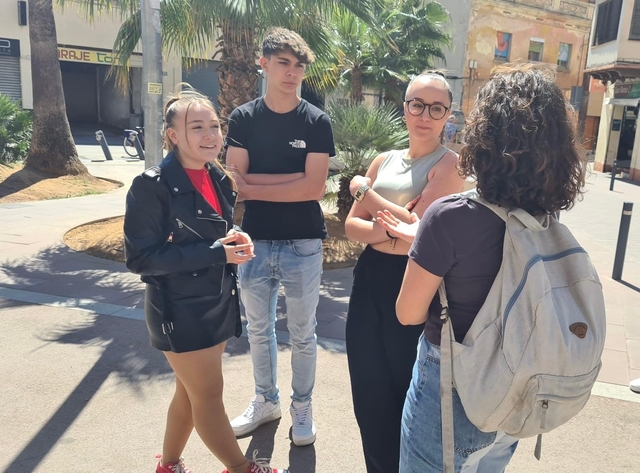 SOCIETAT: L'Ajuntament de Viladecans posa en marxa un magazín informatiu en format de pòdcast