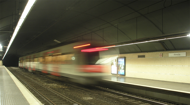 SUCCESSOS: Ferida greu una dona atropellada pel tren a l'estació d'Almeda d’FGC