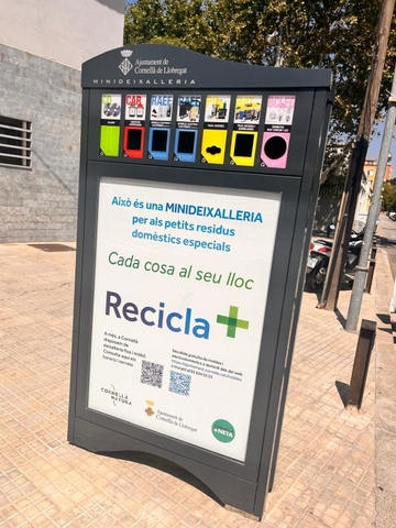 Cornellà facilita el reciclatge amb minideixalleries