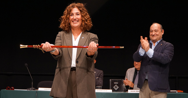 Olga Morales es converteix en la primera alcaldessa de Viladecans