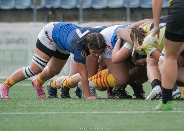 ESPORTS (RUGBI, COPA DE LA REINA): Naufragi santboià en el derbi