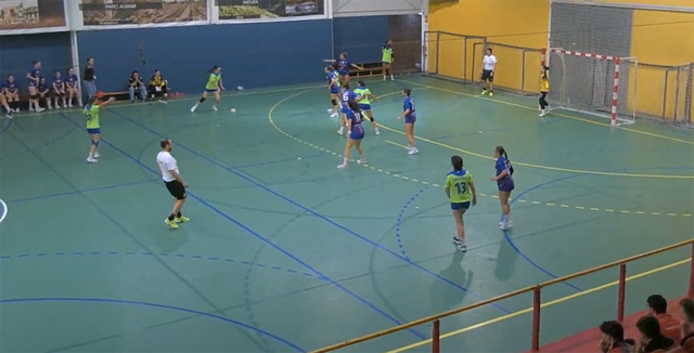 ESPORTS (HANDBOL, DIVISIÓ D’HONOR B FEM.): El Sant Joan Despí es retroba amb la victòria, i el Sant Vicenç guanya al cuer
