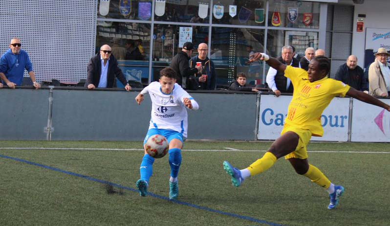 ESPORTS (FUTBOL, TERCERA RFEF): Nou revés dels pratencs