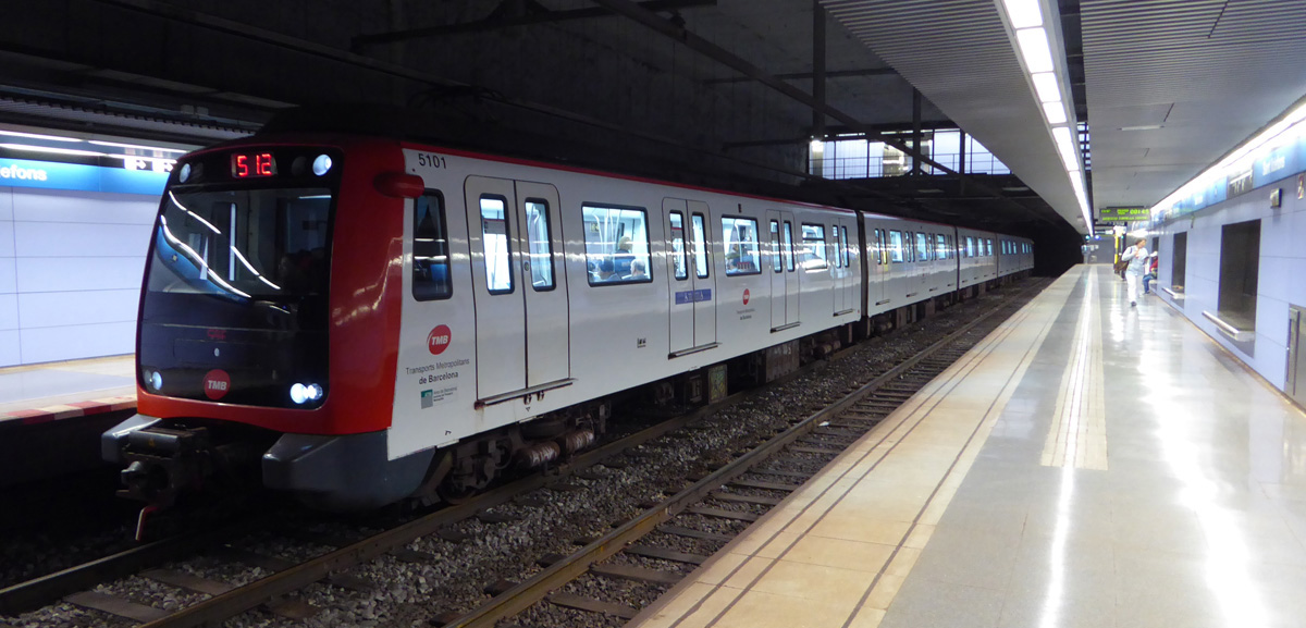 El metro reforça el servei aquest diumenge per la Cavalcada de Reis 2025