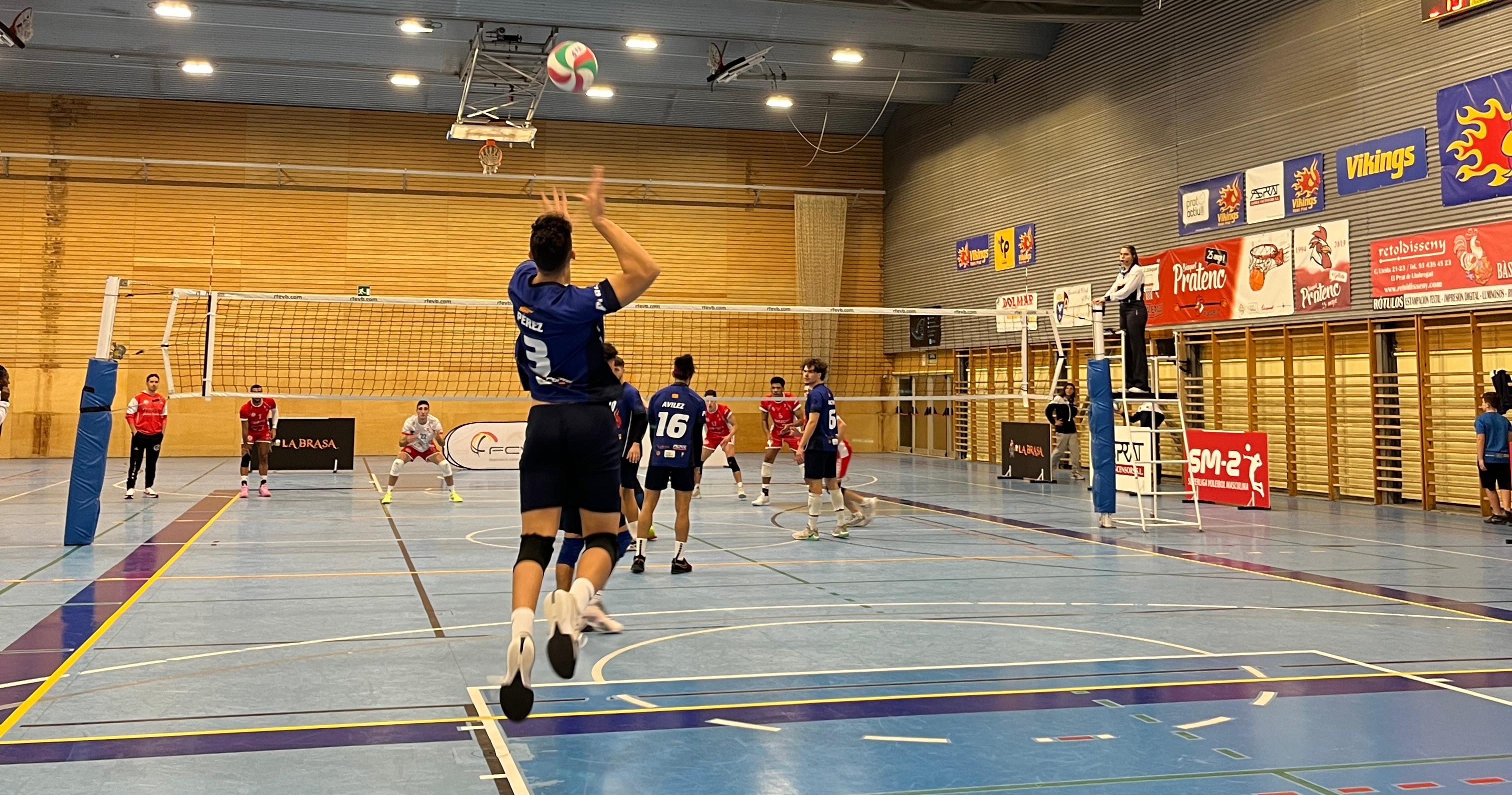 ESPORTS (VOLEIBOL, SUPERLLIGA 2 MASC.): Derrota pratenca a Roquetes