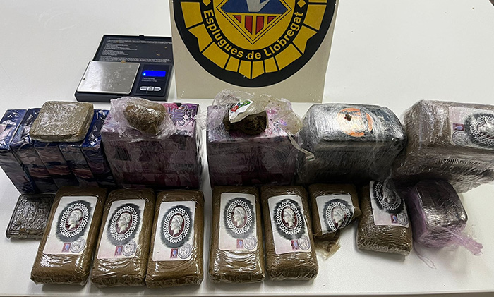 La Policia Local d’Esplugues deté una persona amb uns 3,5 kg d’haixix