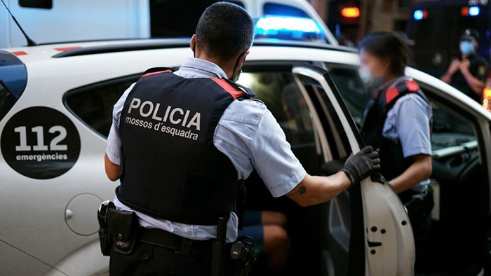 SUCCESSOS: Detenen un menor per robatori en un domicili de Castelldefels