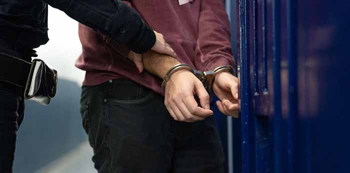 SUCCESSOS: Detingut a Sant Vicenç dels Horts un home per atemptat contra agents de l’autoritat