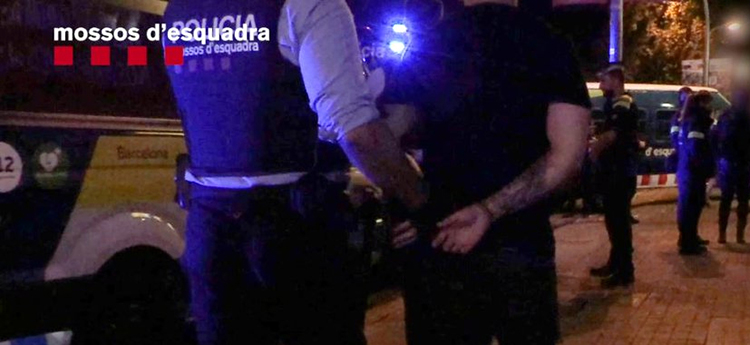 SUCCESSOS: Els Mossos d’Esquadra eviten un robatori en una gestoria de Sant Boi de Llobregat
