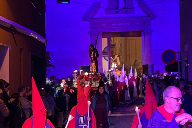 Sant Vicenç dels Horts enceta els dies grans d'una Setmana Santa amb quatre segles de llegat