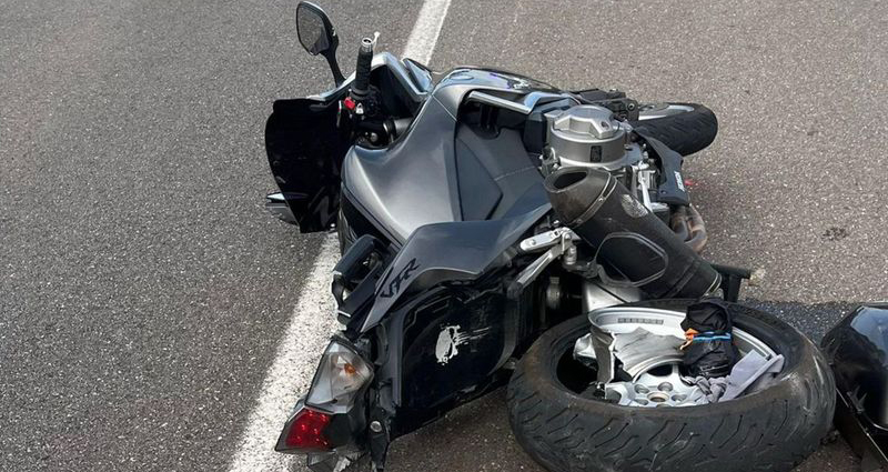 Un motorista per la vida en un accident a la B-23 a Esplugues