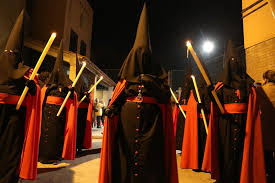 La Confraria de Cornellà inicia la cerca de portants i natzarens per a la Setmana Santa