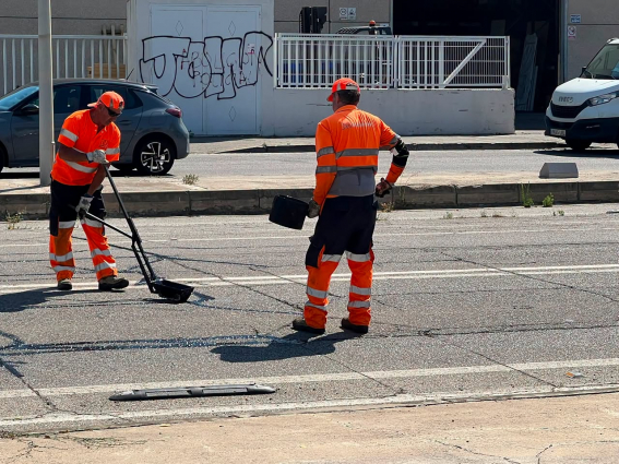 Molins de Rei activa obres de millora urbana al clavegueram i asfaltatge de carrers