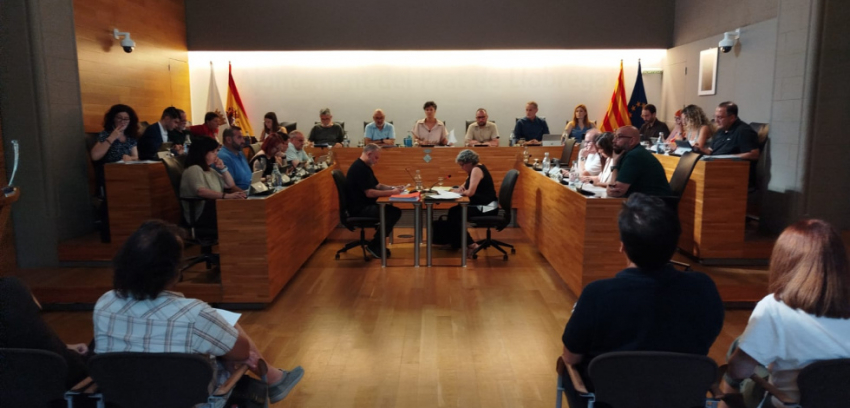 El Prat aprova una rebaixa del 15% en la taxa de residus gràcies a l'increment del reciclatge amb els contenidors intel·ligents