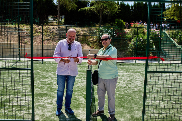 El Club Tennis Olesa amplia les seves instal·lacions amb dues noves pistes de pàdel