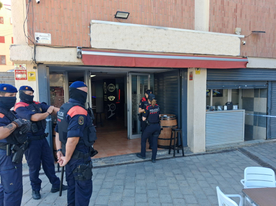 Els Mossos d’Esquadra desmantellen un punt molt actiu de venda de cocaïna en un bar de Sant Feliu de Llobregat