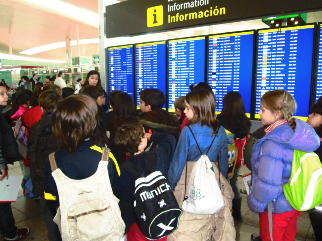 L’Aeroport Barcelona-el Prat, centre d'interès per a institucions i escoles