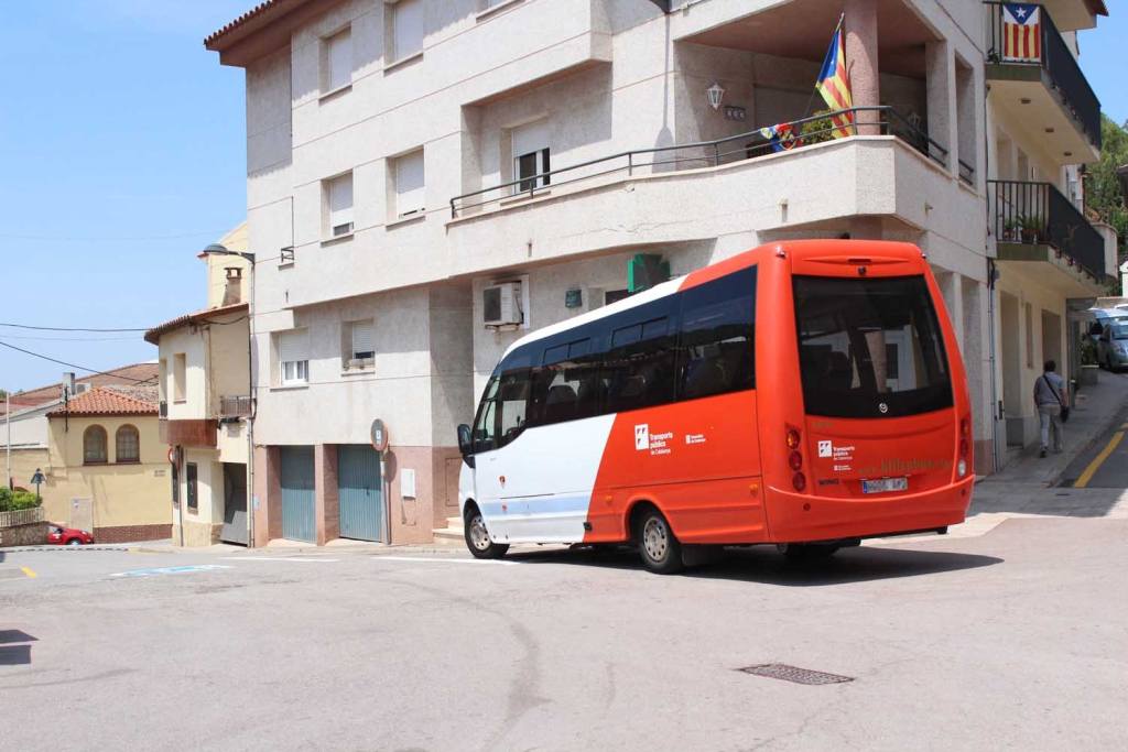 L’Ajuntament de Castellví fa una enquesta per valorar el servei del transport públic