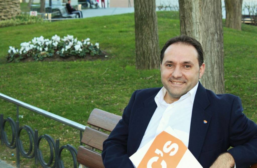 José Luis Cerro, candidat de Ciutadans (C's) a l'alcaldia de Sant Joan Despí