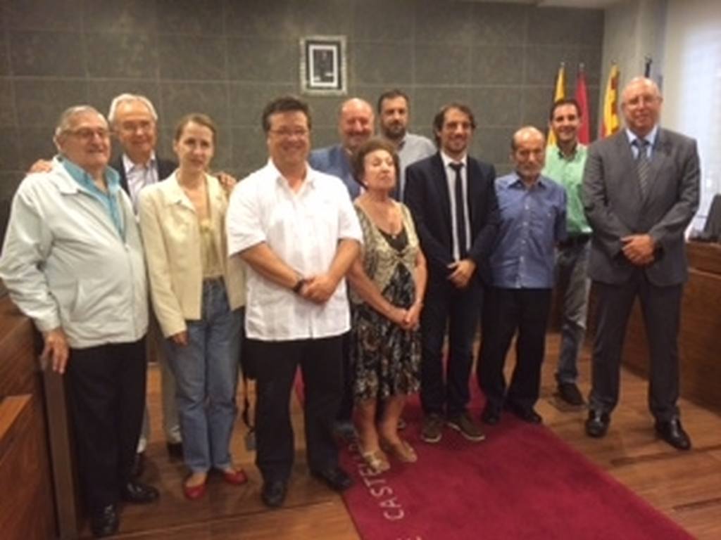 Acord entre l’Ajuntament de Castelldefels i l’AAVV de Bellamar