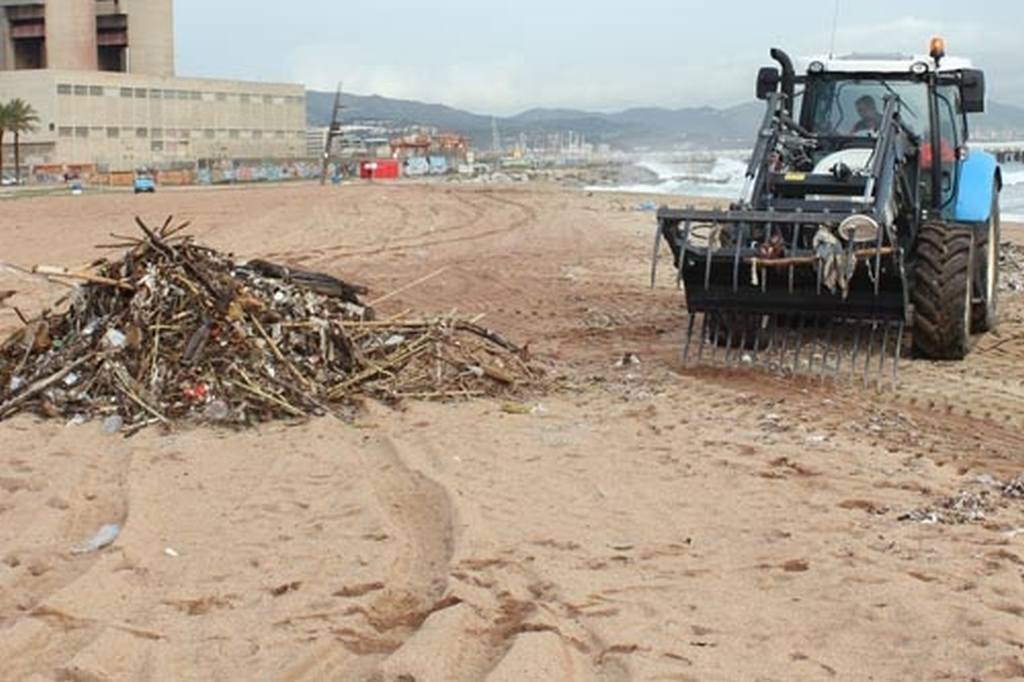 L’AMB posa en marxa el pla de recuperació de platges