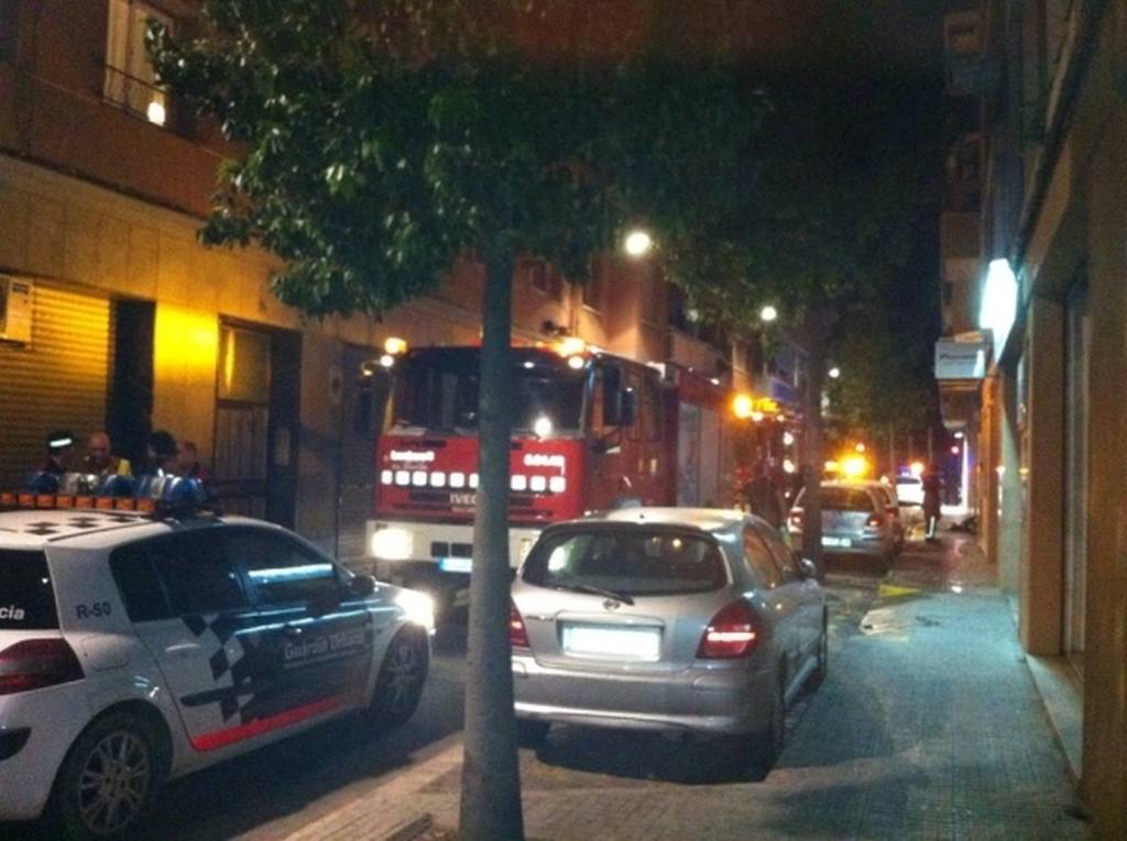 Incendi en un pis a Cornellà de Llobregat