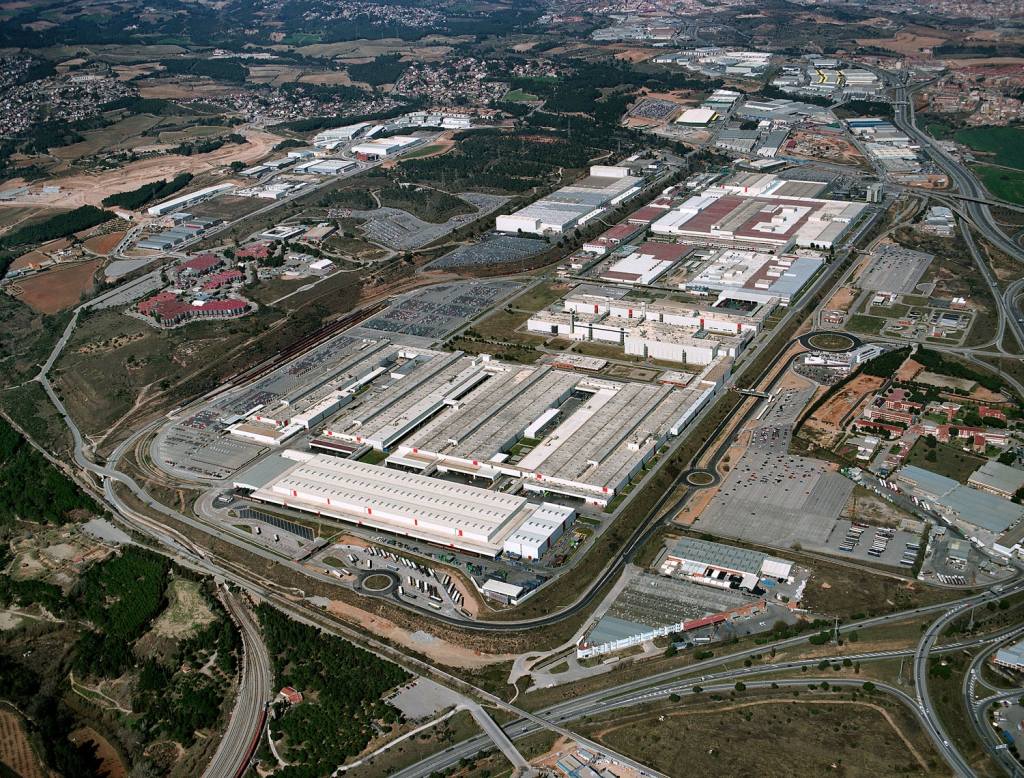 Volkswagen garanteix les inversions a la planta de SEAT de Martorell
