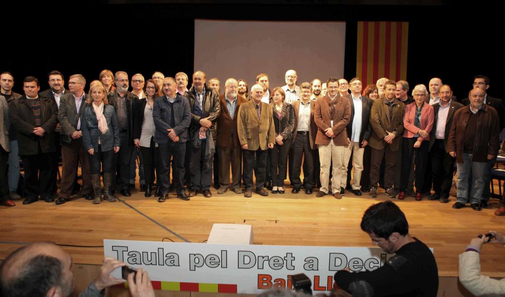 Pallejà va acollir la presentació de la Taula pel Dret a Decidir del Baix Llobregat