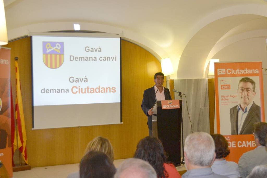Ibáñez: "Farem un ajuntament net, obert als ciutadans i al servei de les persones"