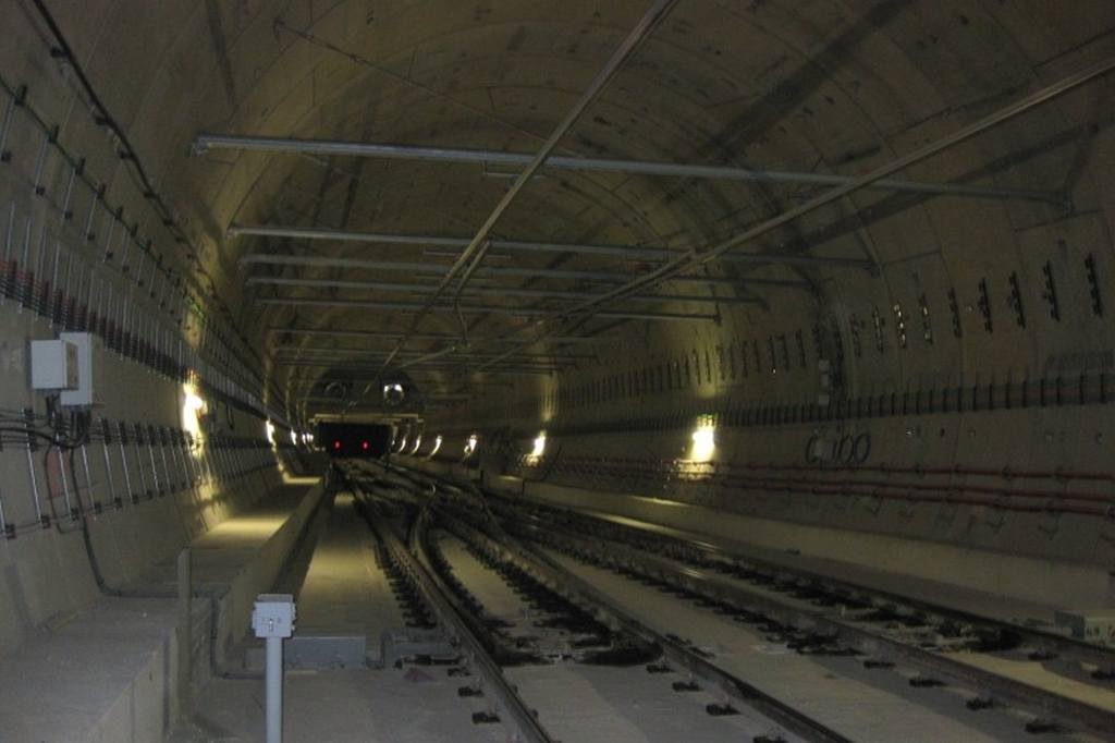 L'Ajuntament del Prat vol que el metro i el tren a l’aeroport sigui una realitat aviat