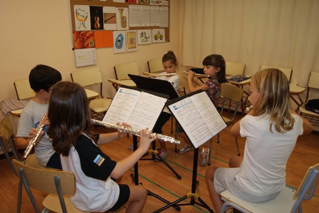 Uns 300 alumnes participen en la Trobada de Flautes Travesseres de Catalunya