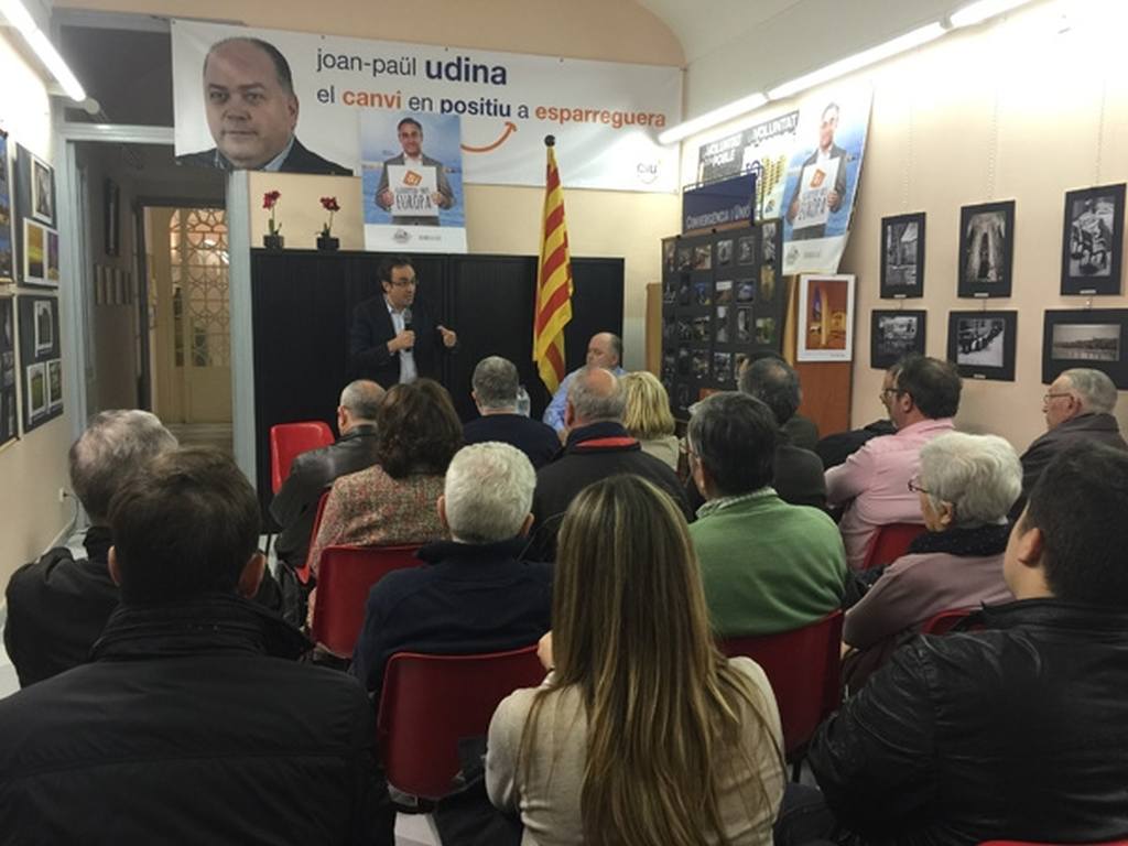 Intensa gira del convergent Josep Rull pel Baix Llobregat Nord