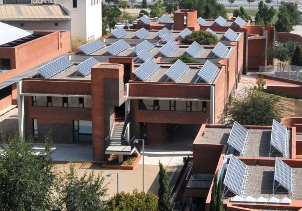 Sant Just Desvern produeix més energia fotovoltaica durant el 2013