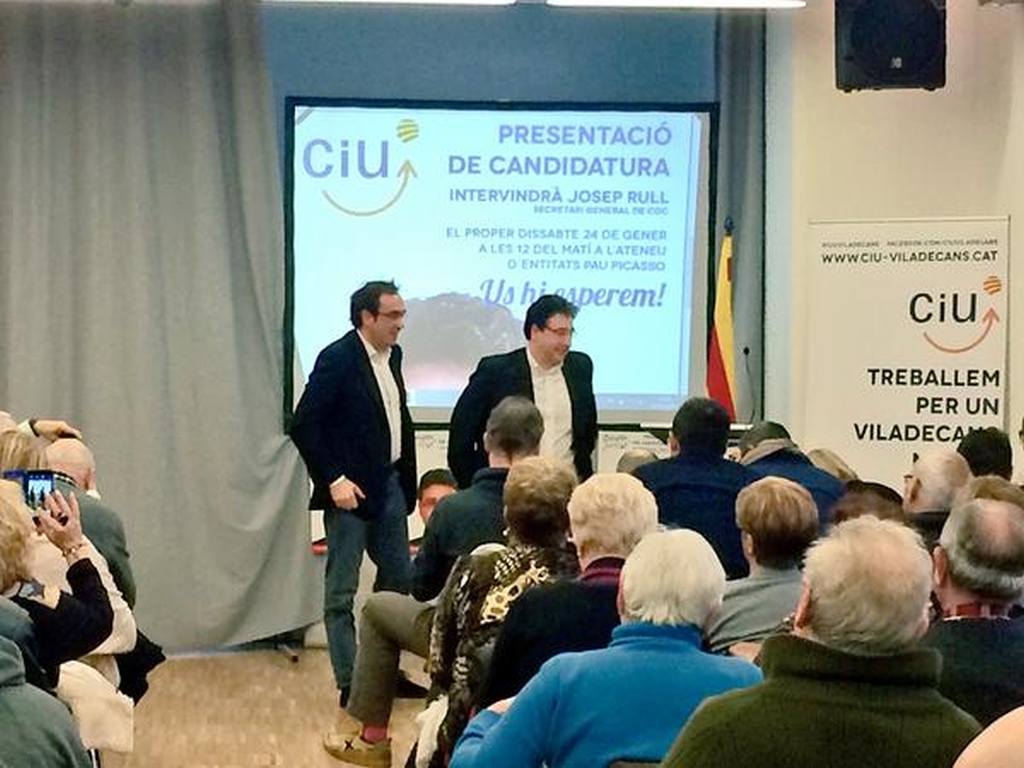 El candidat Carles Lozano (CiU) presenta el seu projecte per Viladecans