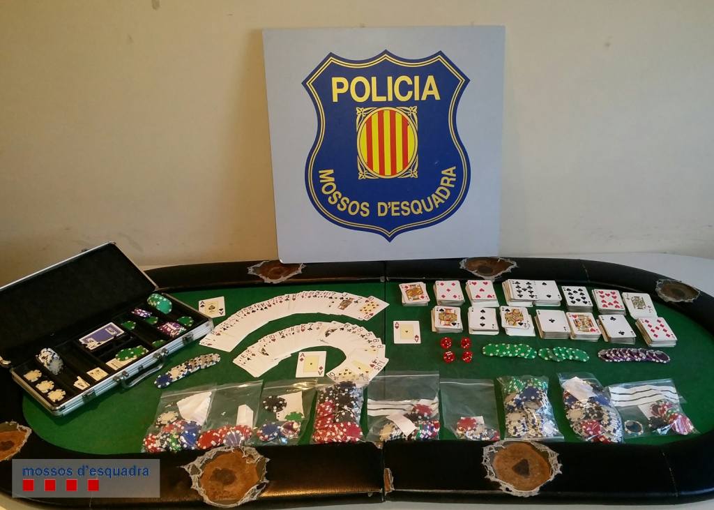 Els Mossos enxampen in fraganti una partida de pòquer il·legal a Martorell