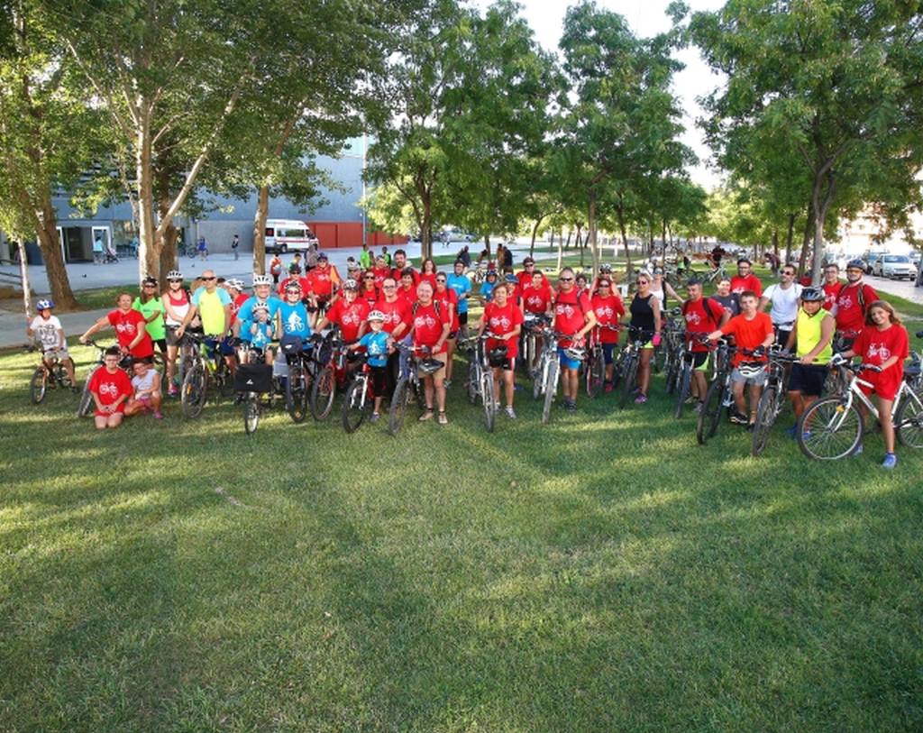 Un centenar de persones participen en la Bicicletada pel Medi Ambient del PSC